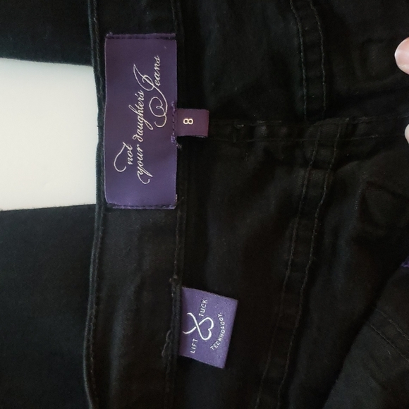 NYDJ BLACK JEANS BOOT CUT LIFT & TUCK SIZE 8 - Picture 2 of 7